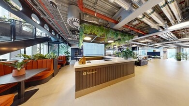 103-105 Bunhill Row, London en alquiler Matterport 3D Scan- Imagen 2 de 24