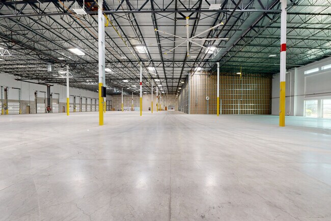 Más detalles de 22801 8th St E, Sonoma, CA - Nave en venta