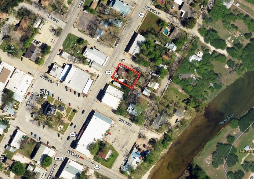 212 NE Barnard St, Glen Rose, TX en venta - Foto del edificio - Imagen 3 de 3