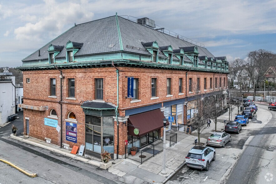 73-107 Union St, Newton, MA en alquiler - Foto principal - Imagen 1 de 8