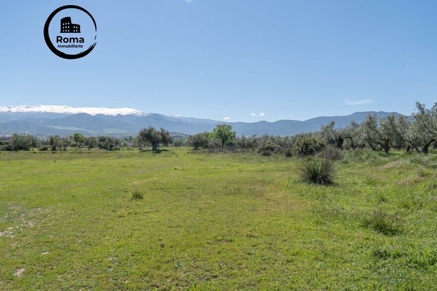 Terreno en Granada en venta - Foto del edificio - Imagen 3 de 47