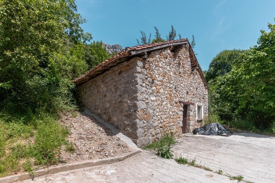 Ruenes, 440, Peñamellera Alta, Asturias en venta - Foto del edificio - Imagen 2 de 31