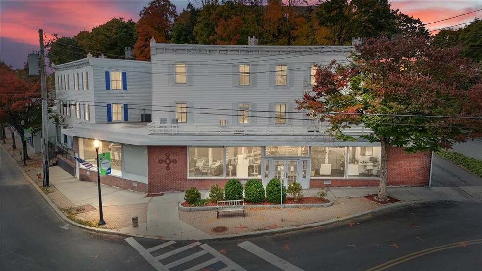 74-78 South Moger Ave, Mount Kisco, NY en venta - Foto del edificio - Imagen 2 de 32