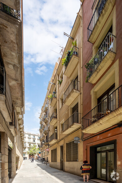 Locales en Barcelona, Barcelona en alquiler - Foto del edificio - Imagen 2 de 2