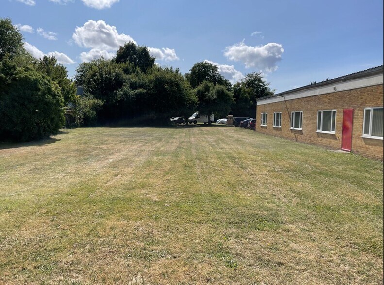 1 Headquarters Rd, Westbury en alquiler - Foto del edificio - Imagen 2 de 6