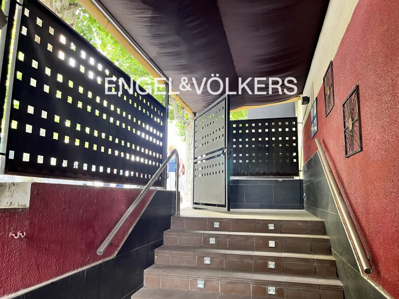 Local en Calella, Barcelona en venta - Foto del edificio - Imagen 3 de 18