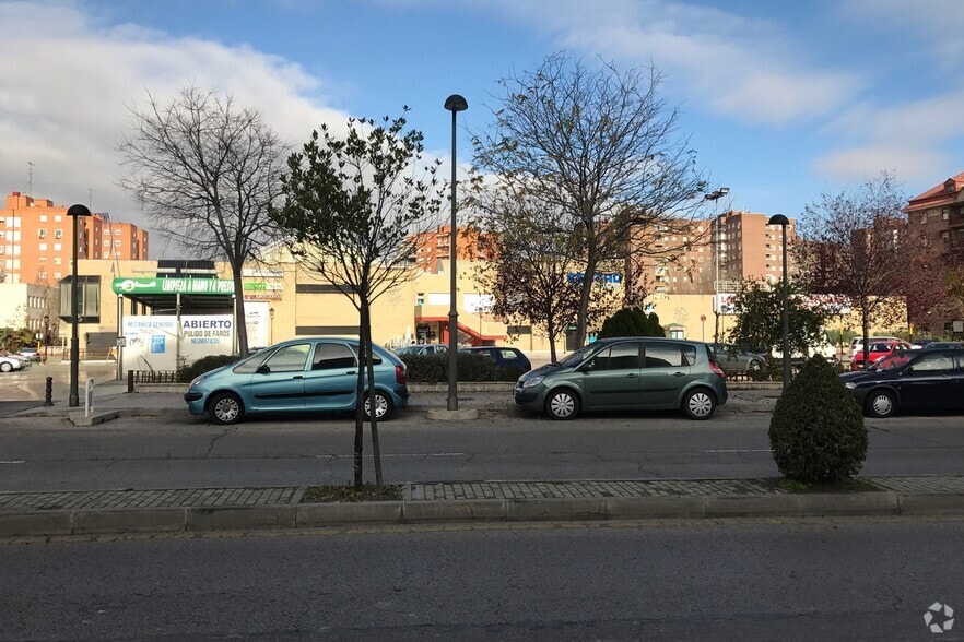 Calle de Simón Hernández, 51, Móstoles, Madrid en venta - Foto principal - Imagen 1 de 2