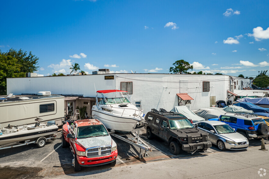 1800-1812 SW 7th Ave, Pompano Beach, FL en alquiler - Foto del edificio - Imagen 3 de 114