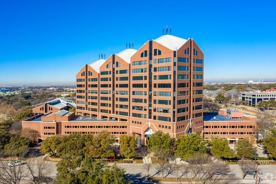 14131 Midway Rd, Addison, TX en alquiler - Foto del edificio - Imagen 1 de 26