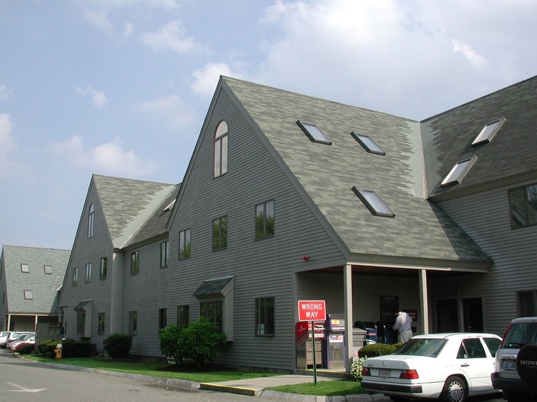 85 Constitution Ln, Danvers, MA en alquiler - Foto del edificio - Imagen 2 de 4