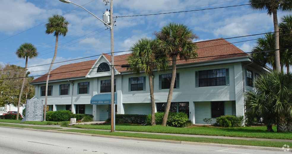 435 S Ridgewood Ave, Daytona Beach, FL en venta - Foto del edificio - Imagen 2 de 10