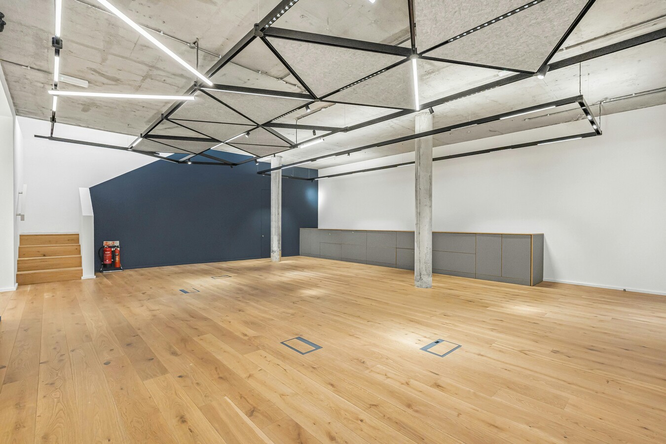 22-24 Batemans Row, London, LND EC2A 3HH - Unidad 22-23 - - Foto del interior - Image 1 of 3