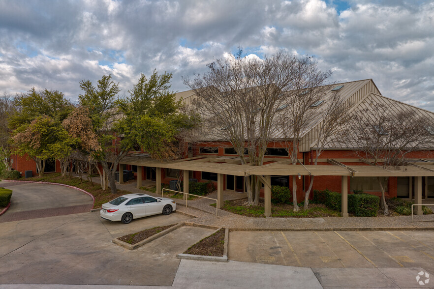 11615 Angus Rd, Austin, TX en alquiler - Foto del edificio - Imagen 1 de 16