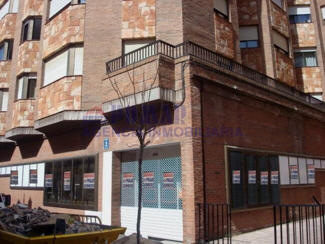 Más detalles de Calle Alfonso de Montalvo, 1, Ávila - Local en alquiler