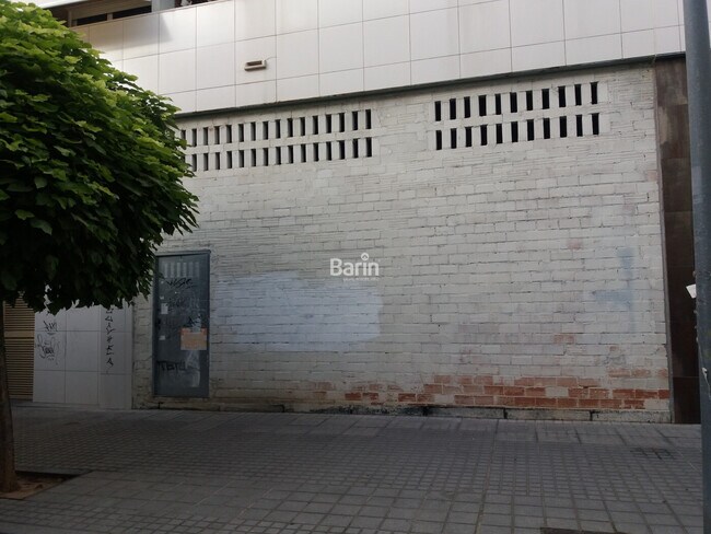 Más detalles de Calle Rosario Vázquez Angulo, 2, Córdoba - Local en venta