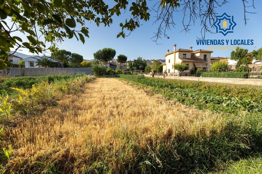Calle Vicente Aleixandre, 5, La Zubia, Granada en venta - Foto del edificio - Imagen 2 de 18