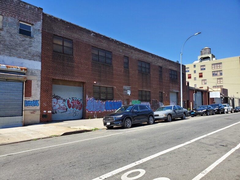 880-890 Dean St, Brooklyn, NY en alquiler - Foto del edificio - Imagen 1 de 5