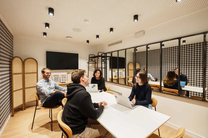 18 Rue De Calais, Paris en alquiler - Foto del edificio - Imagen 2 de 7