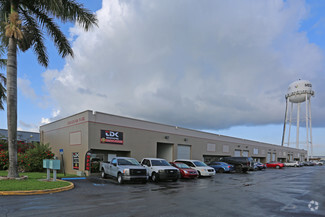 Más detalles para 8300-8376 NW 74th Ave, Medley, FL - Nave en alquiler