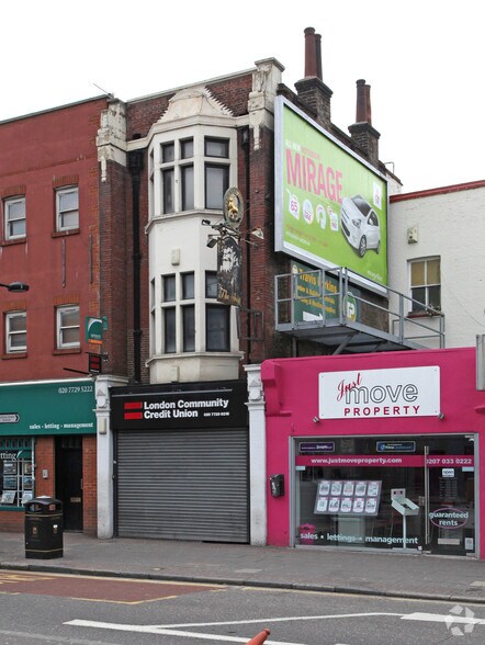 471-473 Bethnal Green Road cartera de 2 inmuebles en venta en LoopNet.es - Foto del edificio - Imagen 2 de 4