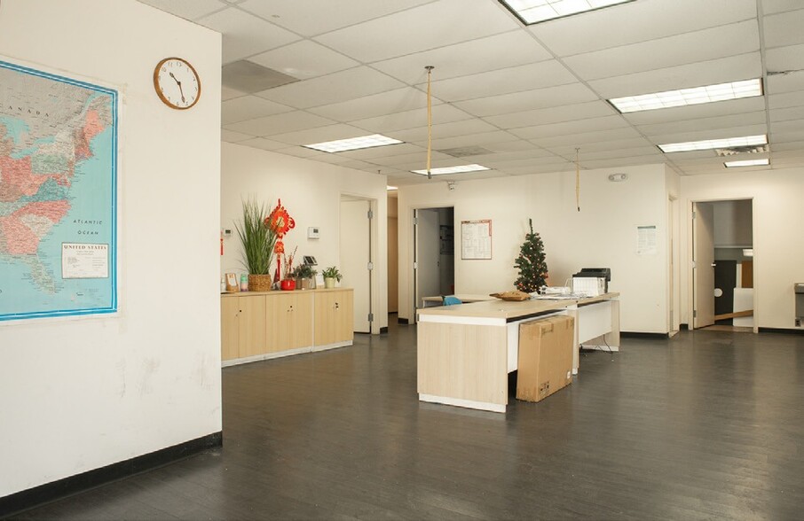 60 Enterprise Ave, Secaucus, NJ en alquiler - Foto del interior - Imagen 3 de 3