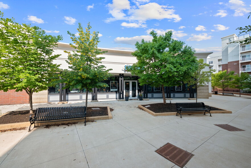 320 E State St, West Lafayette, IN en alquiler - Foto del edificio - Imagen 3 de 23