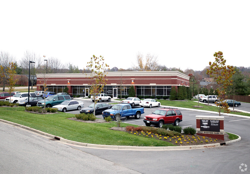 3012 Business Park Cir, Goodlettsville, TN en alquiler - Foto del edificio - Imagen 2 de 7