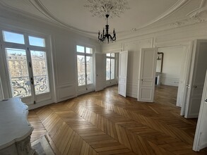 17 Place De La République, Paris en alquiler Foto del interior- Imagen 1 de 6