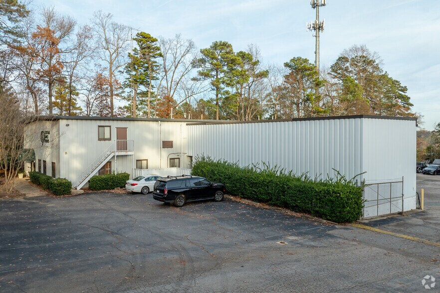 1310 Nowell Rd, Raleigh, NC en venta - Foto del edificio - Imagen 2 de 28