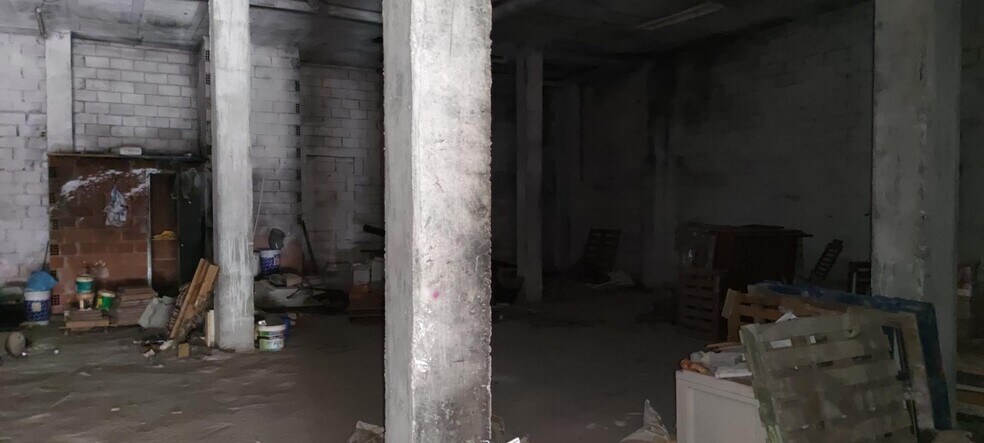 Ardiaca Pere Esplugues, Alzira, Sagrada Familia, 135, Alzira, Valencia en venta - Foto del edificio - Imagen 1 de 23