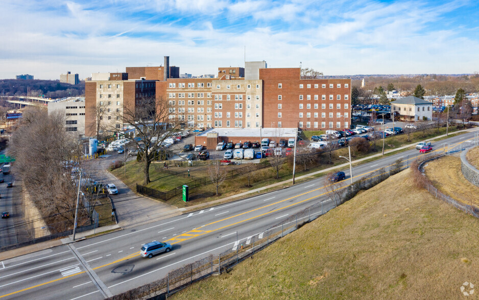 3300 Henry Ave, Philadelphia, PA en alquiler - Foto del edificio - Imagen 3 de 7