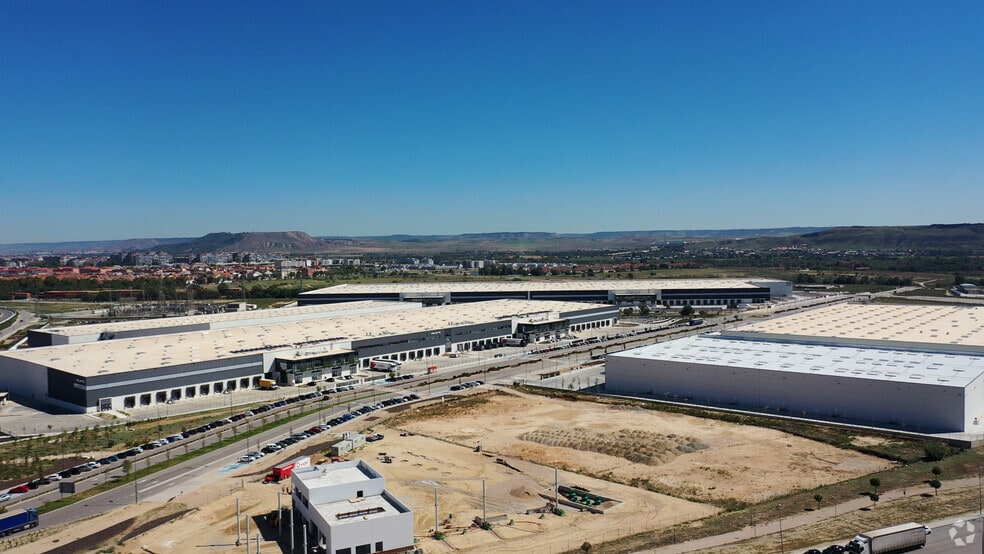Calle Leonardo Da Vinci, 5, Torrejón de Ardoz, Madrid en alquiler - Foto del edificio - Imagen 2 de 3