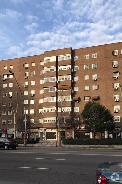 Calle de Leganés, 61, Fuenlabrada, Madrid en venta - Foto del edificio - Imagen 2 de 2