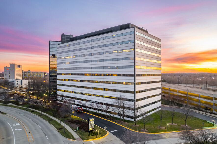 150 N Martingale Rd, Schaumburg, IL en alquiler - Foto del edificio - Imagen 1 de 26