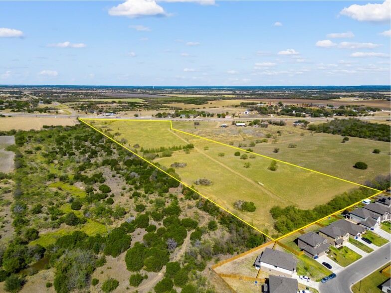 China Spring Rd, China Spring, TX en venta - Foto del edificio - Imagen 3 de 5