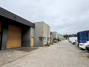 17 Governor Macquarie Dr, Chipping Norton en alquiler Foto del edificio- Imagen 2 de 6