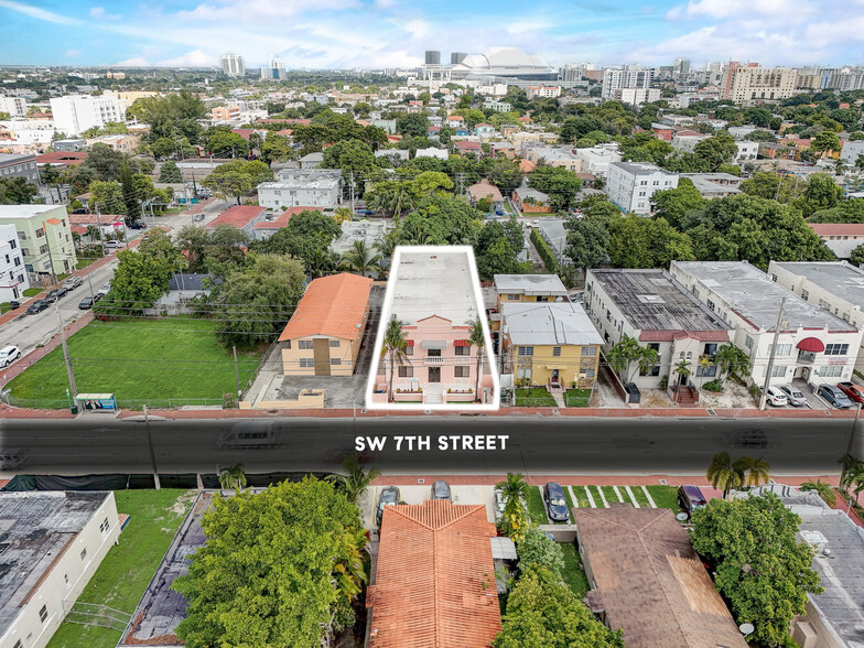 1553 SW 7th St, Miami, FL en venta - Foto del edificio - Imagen 3 de 28