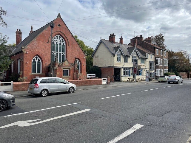 Main Street, York en venta - Foto del edificio - Imagen 2 de 2