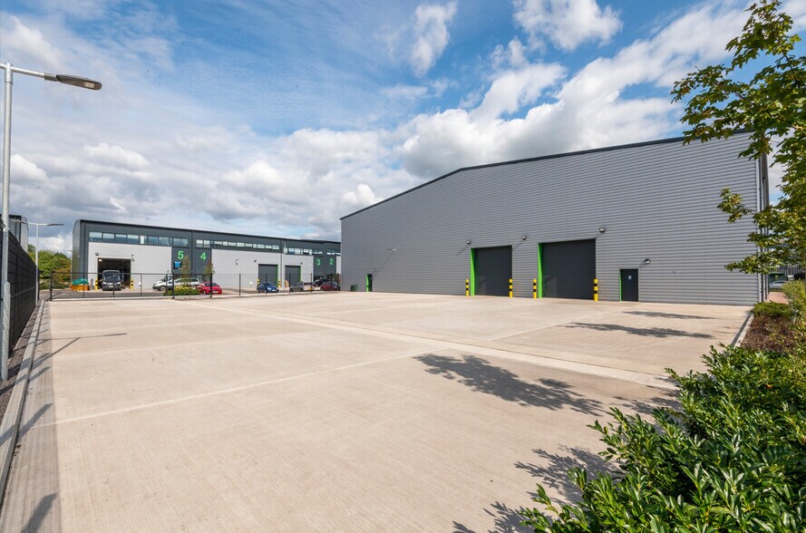 Nissan Way, Bishops Cleeve en venta - Foto del edificio - Imagen 2 de 5