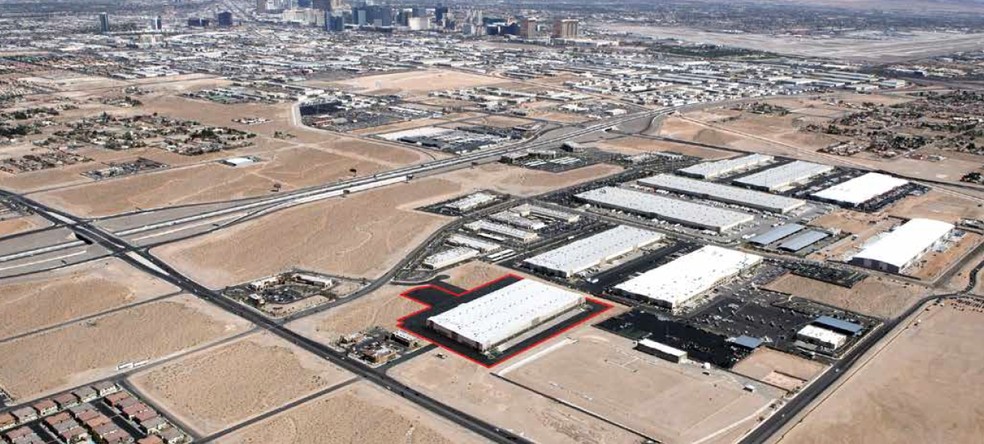 7015 Corporate Plaza Dr, Las Vegas, NV en alquiler - Vista aérea - Imagen 2 de 9