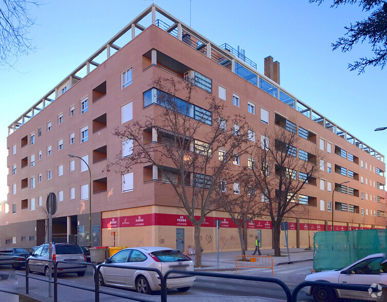 Calle Muntadas, 2, Madrid, Madrid en venta - Foto del edificio - Imagen 1 de 2