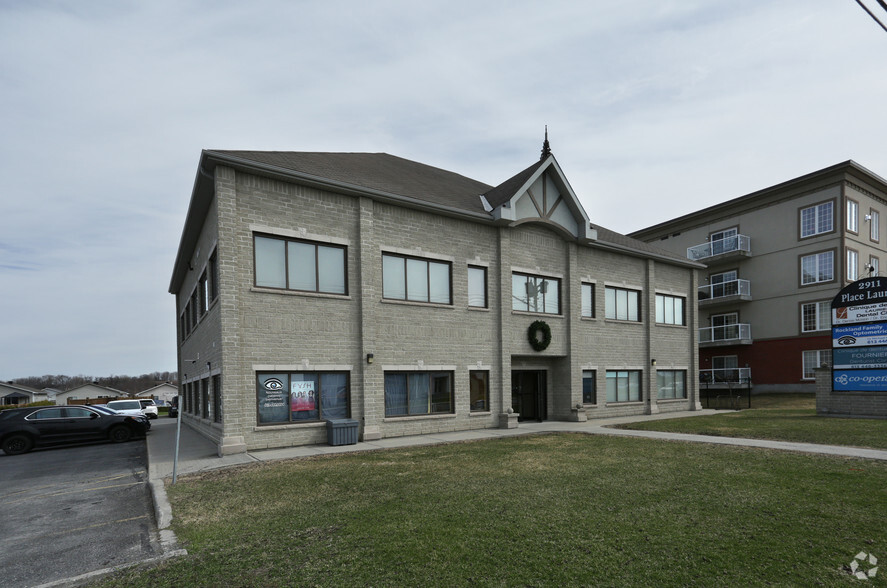 2911 Laurier St, Clarence-Rockland, ON en alquiler - Foto del edificio - Imagen 2 de 4