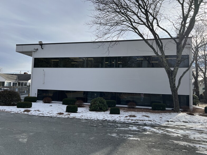 397 E Central St, Franklin, MA en venta - Foto del edificio - Imagen 3 de 7