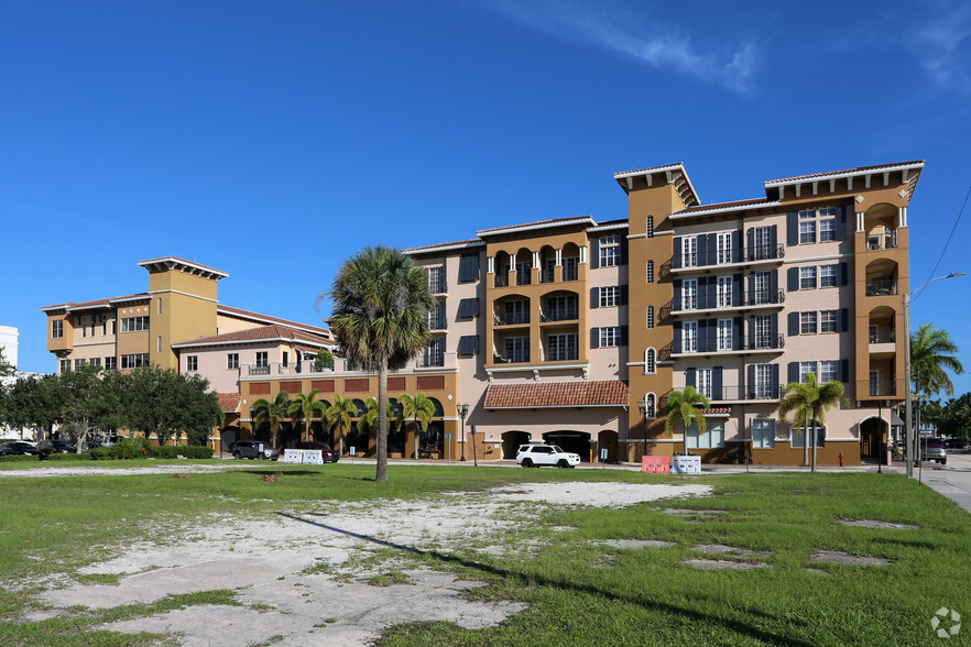 120-140 S Indian River Dr, Fort Pierce, FL en alquiler - Foto del edificio - Imagen 3 de 71