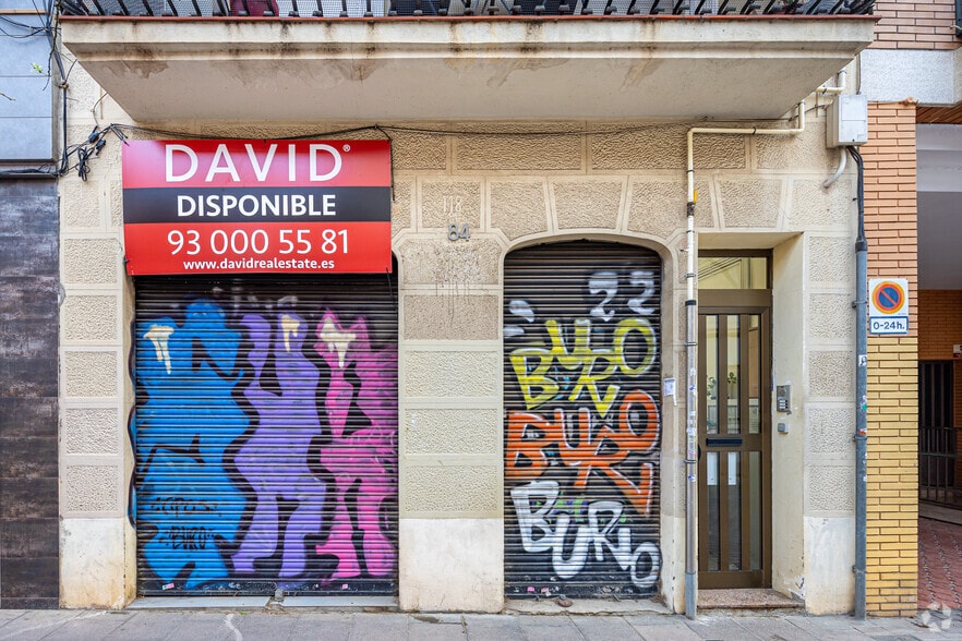 Edificio residencial en Barcelona, Barcelona en venta - Foto del edificio - Imagen 2 de 2
