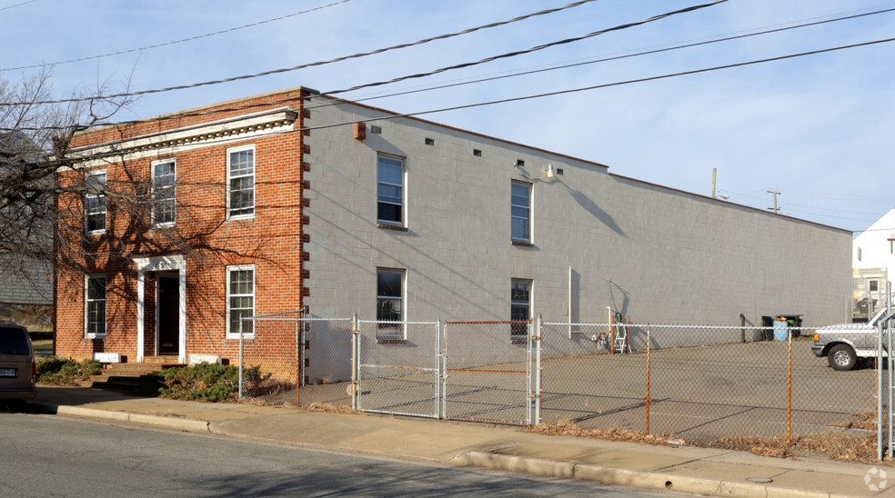 1521 Brook Rd, Richmond, VA en alquiler - Foto del edificio - Imagen 3 de 11