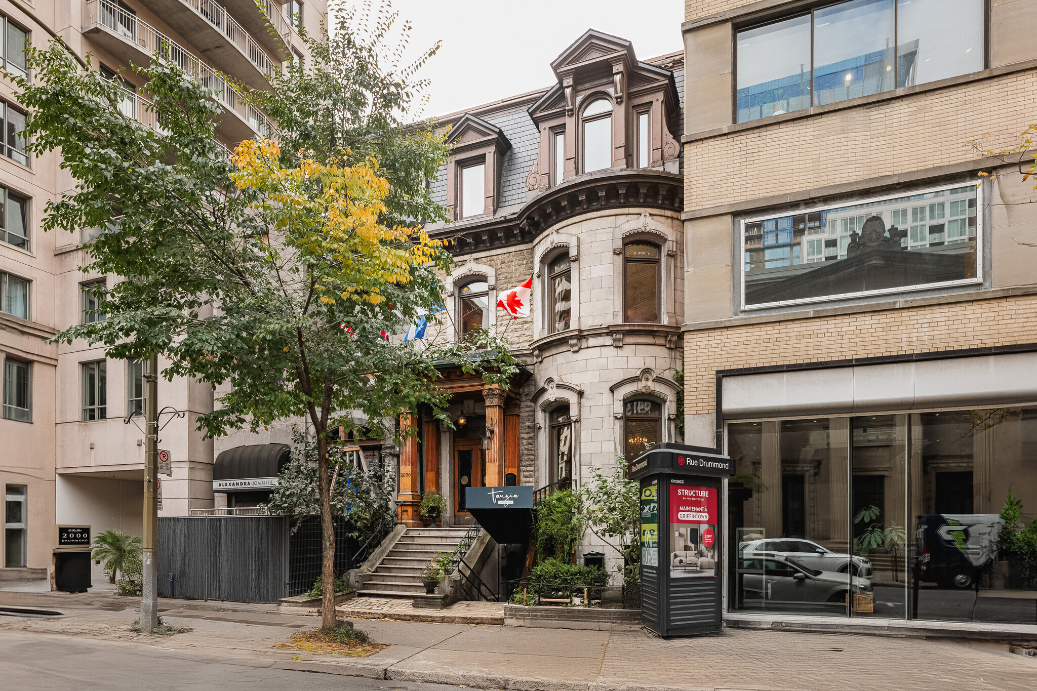 2070-2072 Rue Drummond, Montréal, QC en venta Foto principal- Imagen 1 de 2