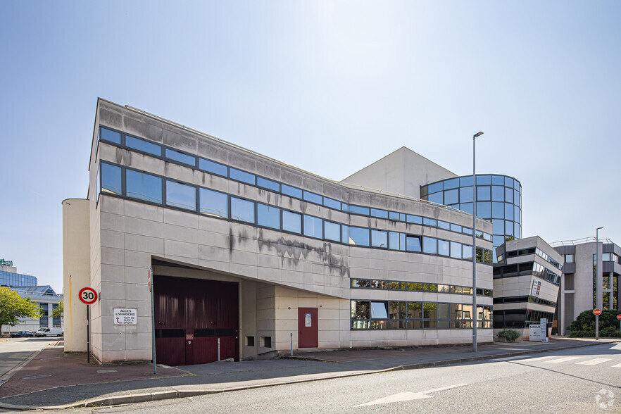 Oficinas en Clichy en alquiler - Foto del edificio - Imagen 2 de 3