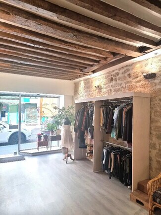 Más detalles de 65 Rue De Chabrol, Paris - Local en alquiler