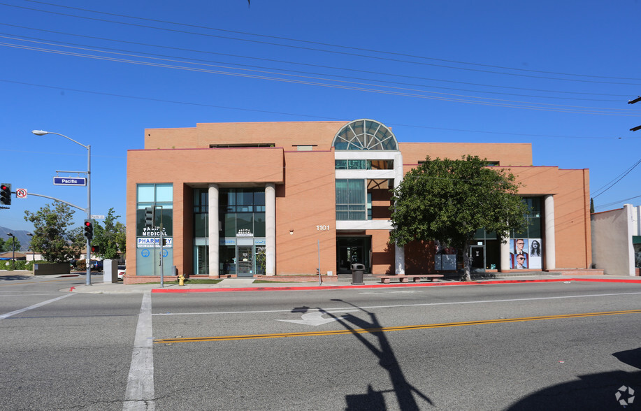 1101 N Pacific Ave, Glendale, CA en alquiler - Foto del edificio - Imagen 3 de 4